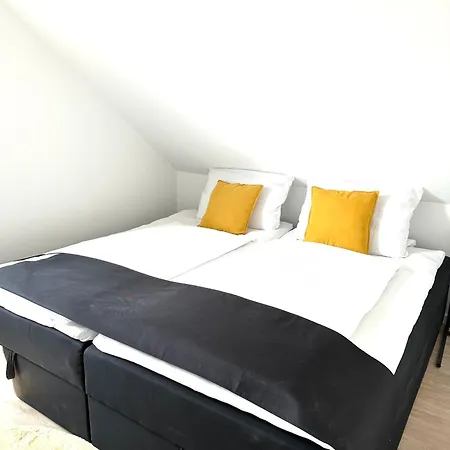 Day Young Life 1 Or 2 Aparts Appartement Nuremberg